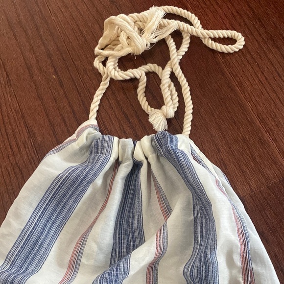 Adorable tie neck ASOS tank - Picture 2 of 7